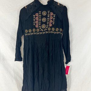 NEVER WORN long-sleeve black dress w/ pattern